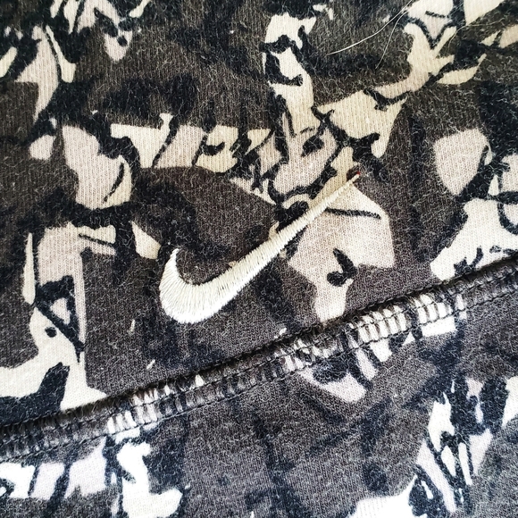 Nike Dri-fit full length leggins - Picture 3 of 4